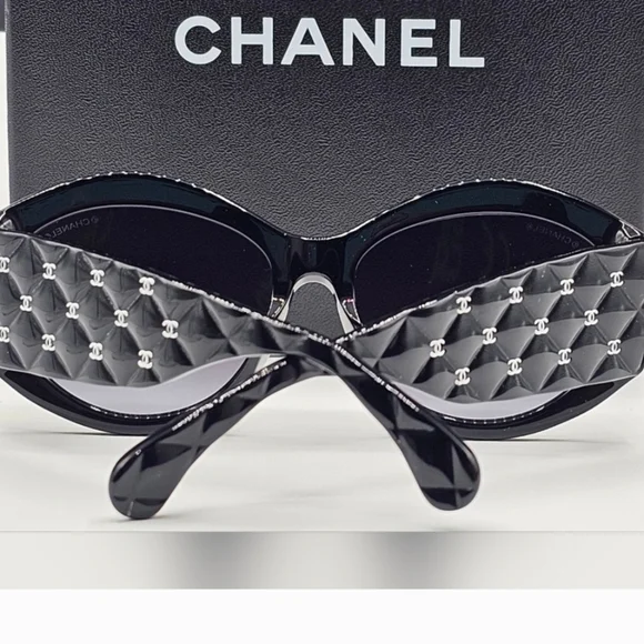 CHANEL Black Designer Sunglasses  Glasses : Grey.Ref. CH5486 C760/S6 56-… - Picture 3 of 16